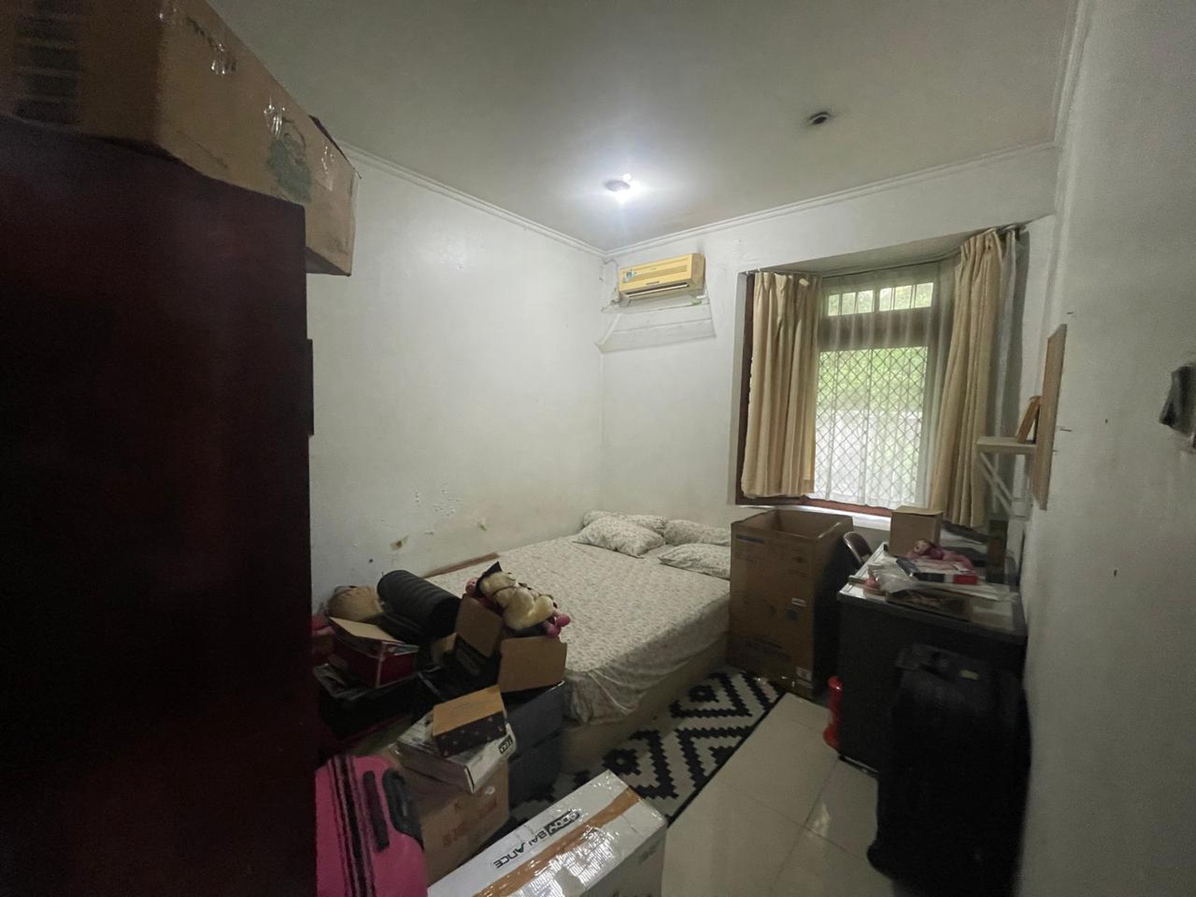 Rumah Luas Siap Huni di Jakarta Selatan Luas 724 m2 dan Bangunan 500 m2 SHM