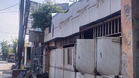 Disewakan Ruko di Jalan Raya Putro Agung Wetan Surabaya