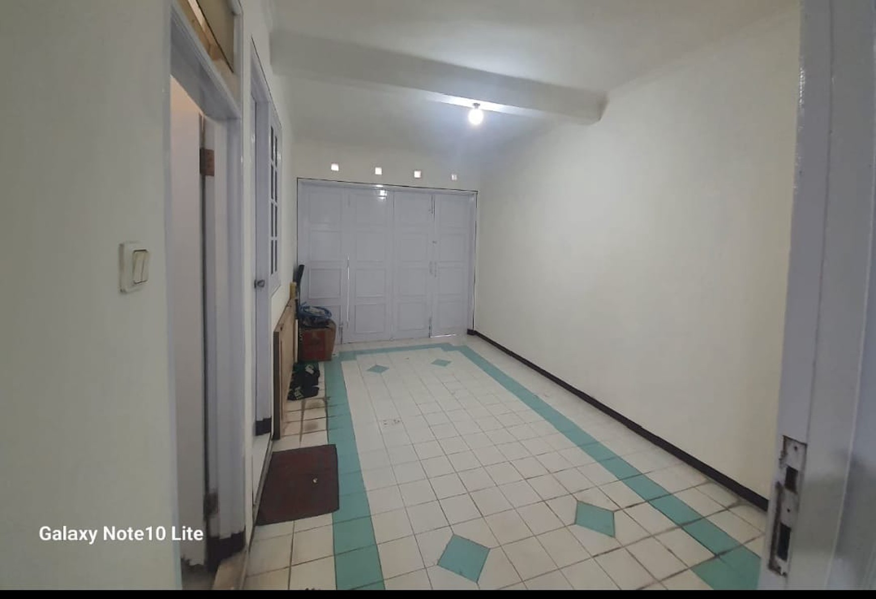 1 560. Jual Rumah di Villa Valensia dekat pakuwon indah