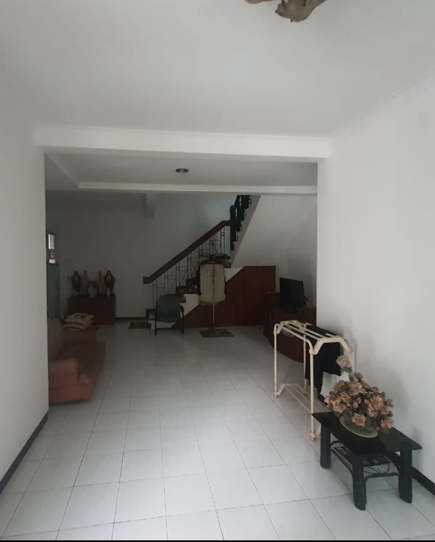 1 560. Jual Rumah di Villa Valensia dekat pakuwon indah