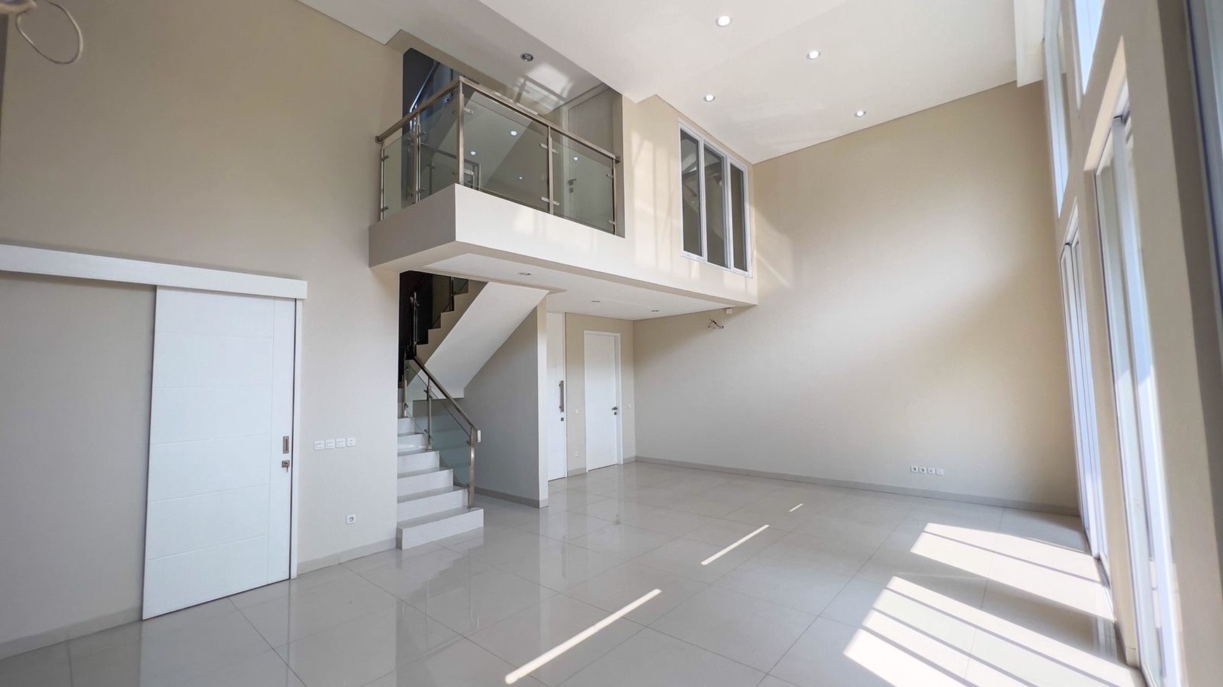 Rumah Bagus Di Simatupang Residence Pasar Minggu Jakarta Selatan