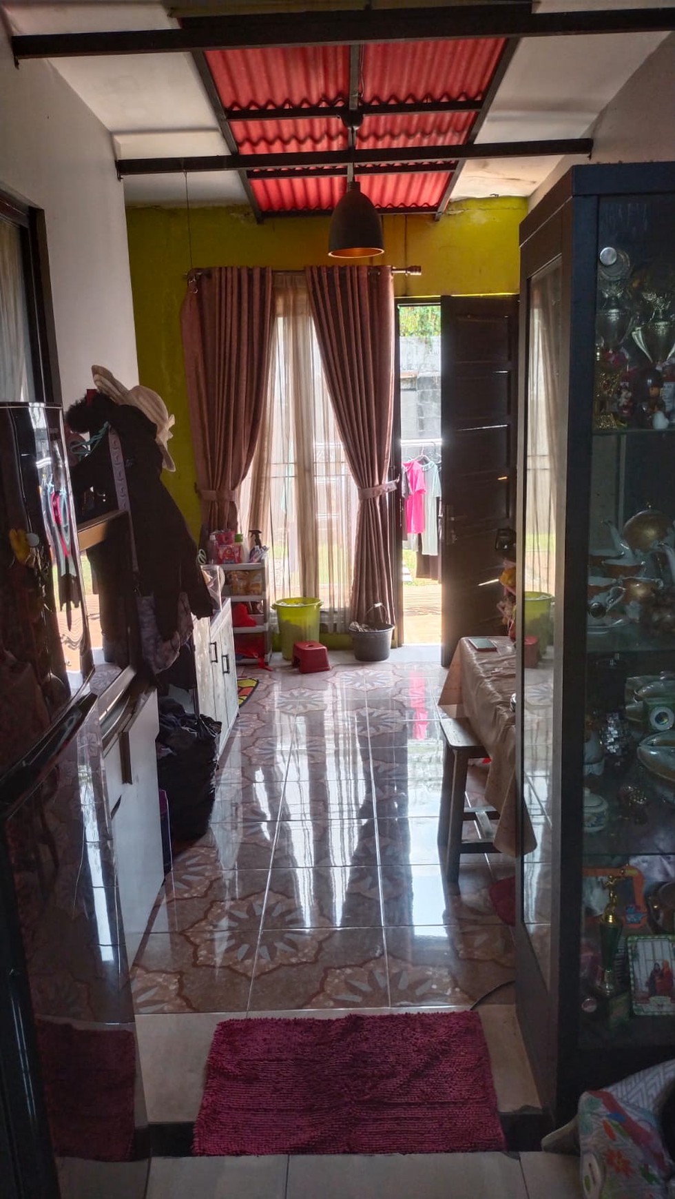 Rumah Bagus Di Melia Grove Graha Raya Bintaro Jaya