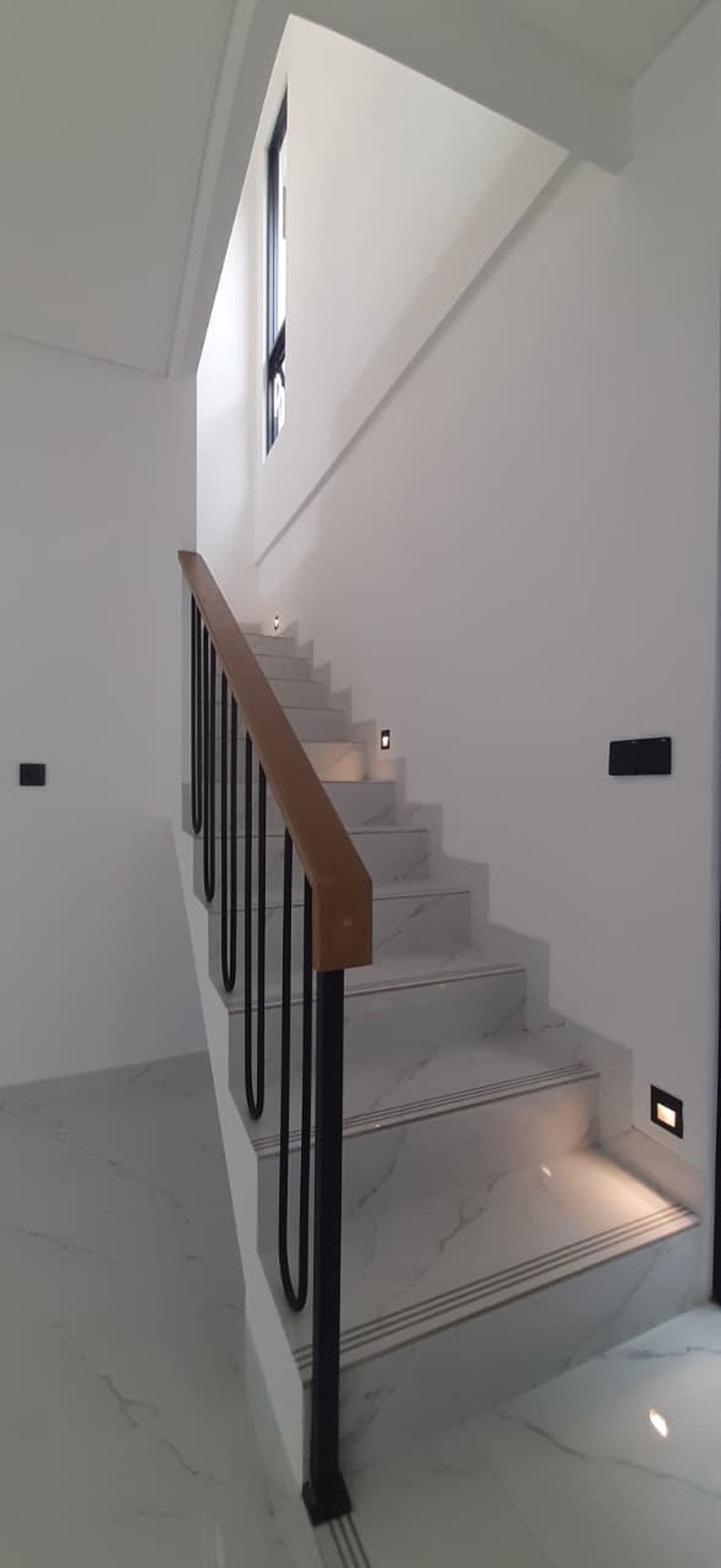 Rumah Brand New, Cantik, Siap Huni di Bintaro Sektor 3.