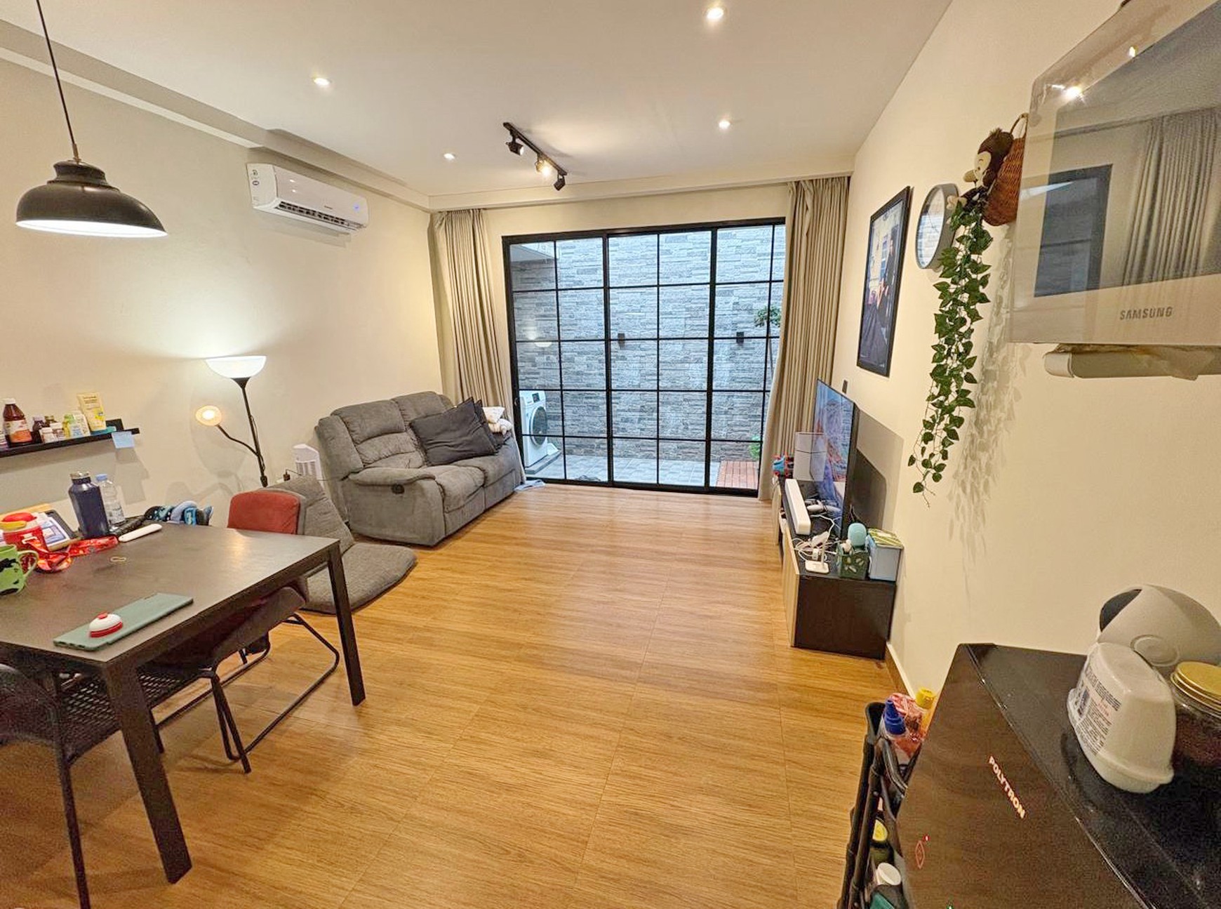 Rumah Compact & Stylish di Fleek Hauz BSD City - Investasi Tepat
