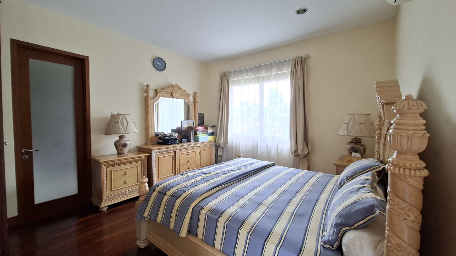 Rumah Bergaya Villa @Kemang