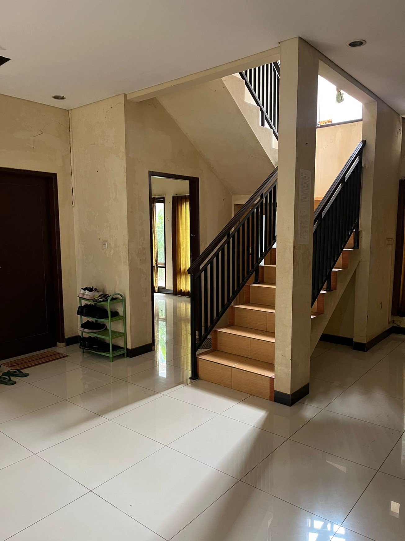 Dijual Cepat Rumah Beserta Usaha Kost2an di Perumahan Setu Indah, Cipayung, Jakarta Timur. Dekat Cilangkap