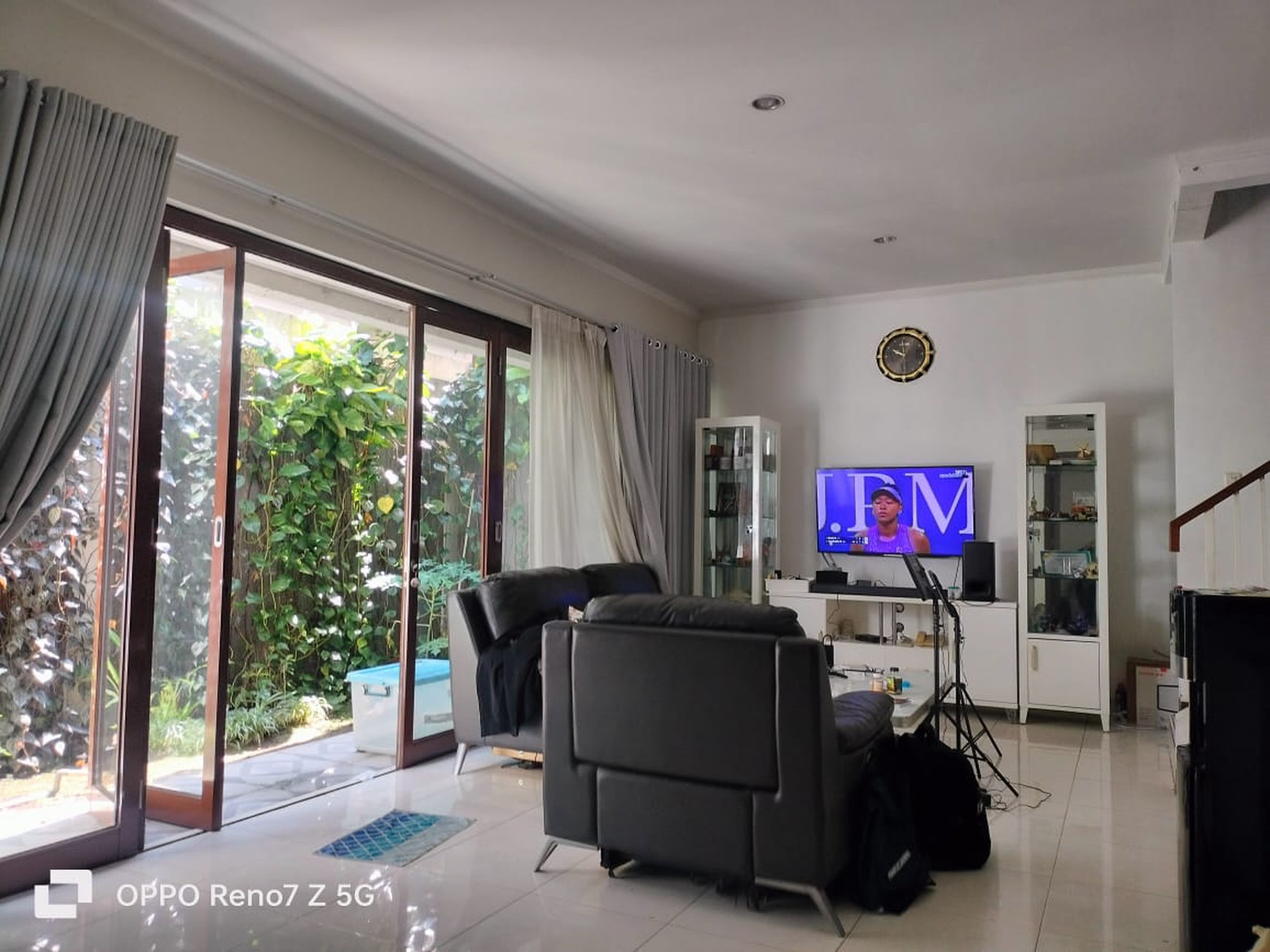 Disewa Rumah 2 Lantai Di Bintaro Jaya KT 4+1 KM 4+1 Siap Huni