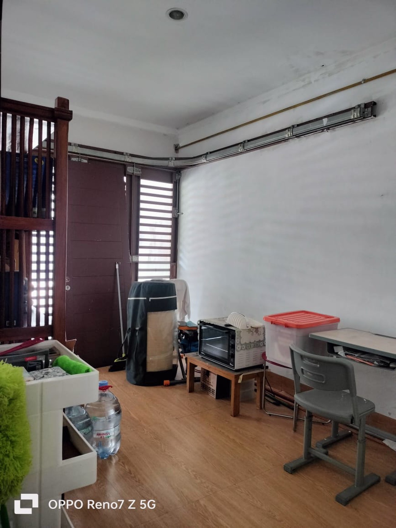 Disewa Rumah 2 Lantai Di Bintaro Jaya KT 4+1 KM 4+1 Siap Huni