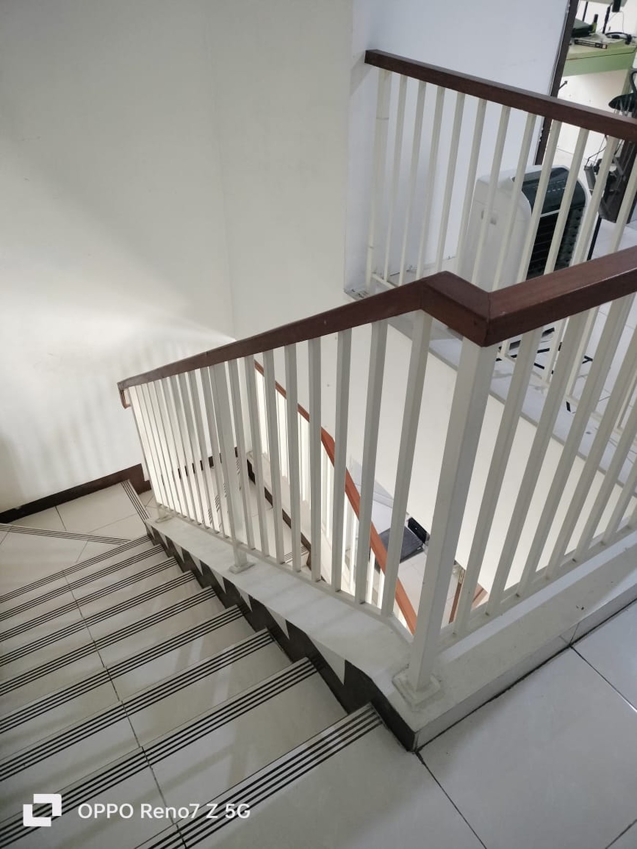 Disewa Rumah 2 Lantai Di Bintaro Jaya KT 4+1 KM 4+1 Siap Huni