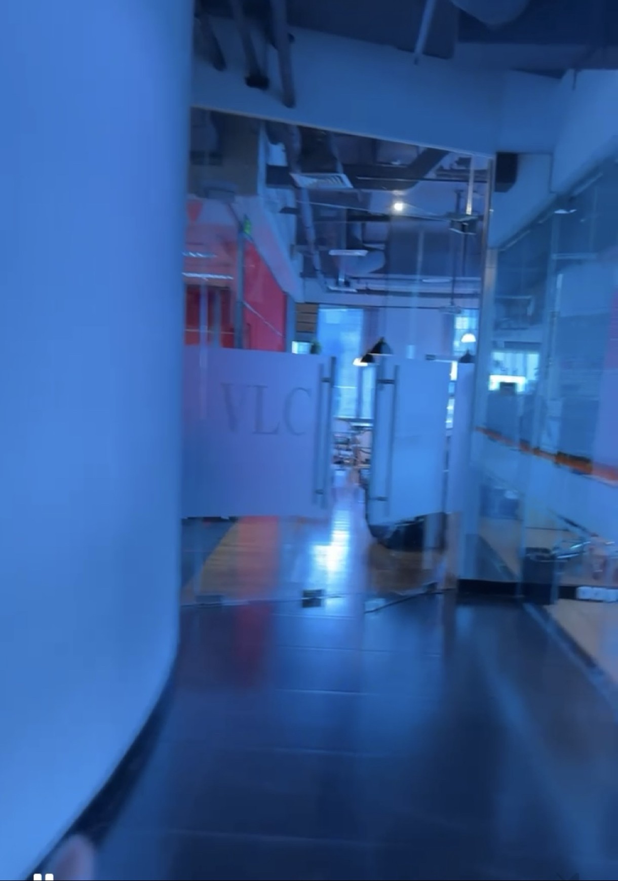 Office space siap pakai di lokasi strategis dekat mall kasablanka.