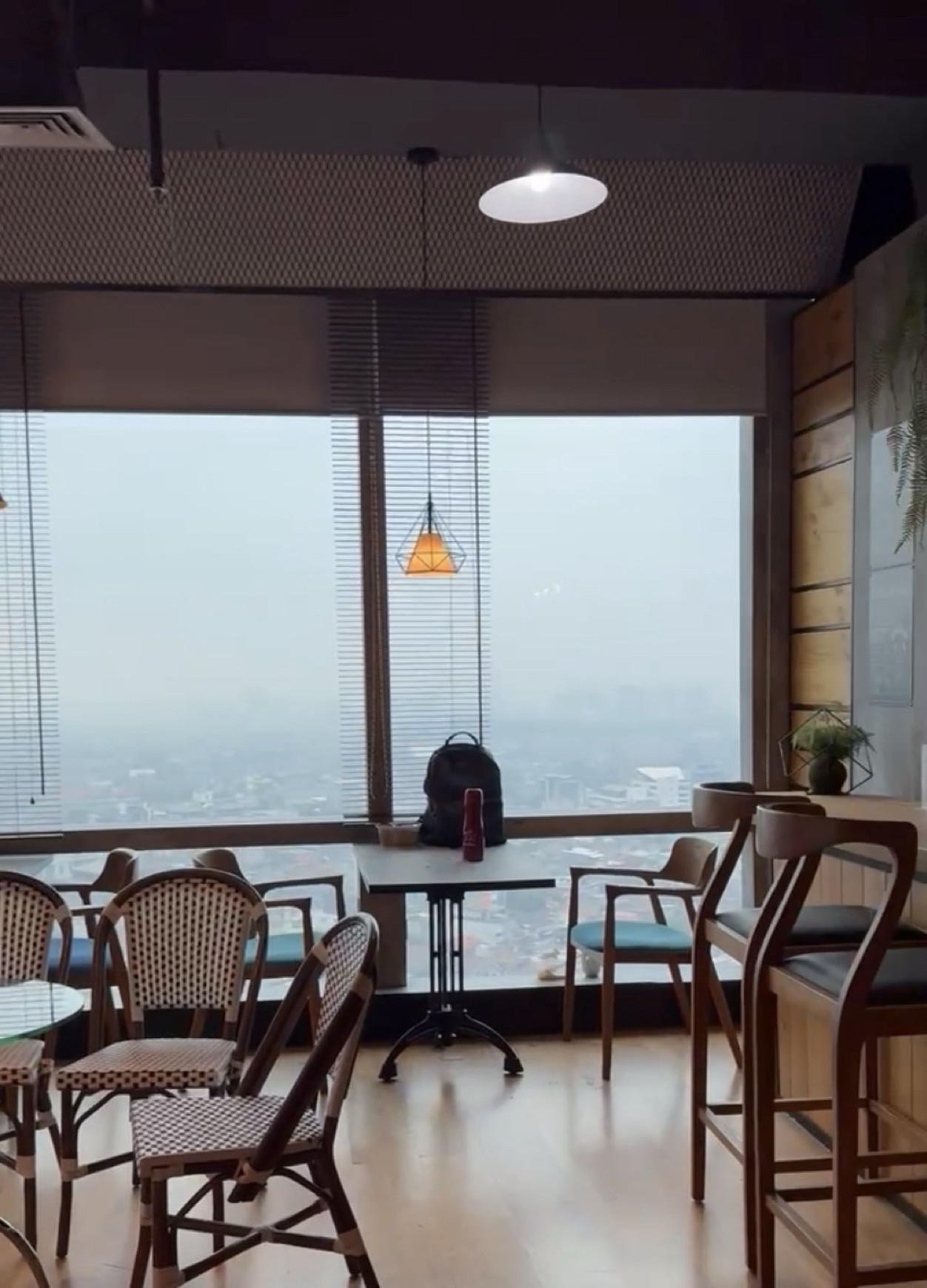 Office space siap pakai di lokasi strategis,dekat mall kasablanka.