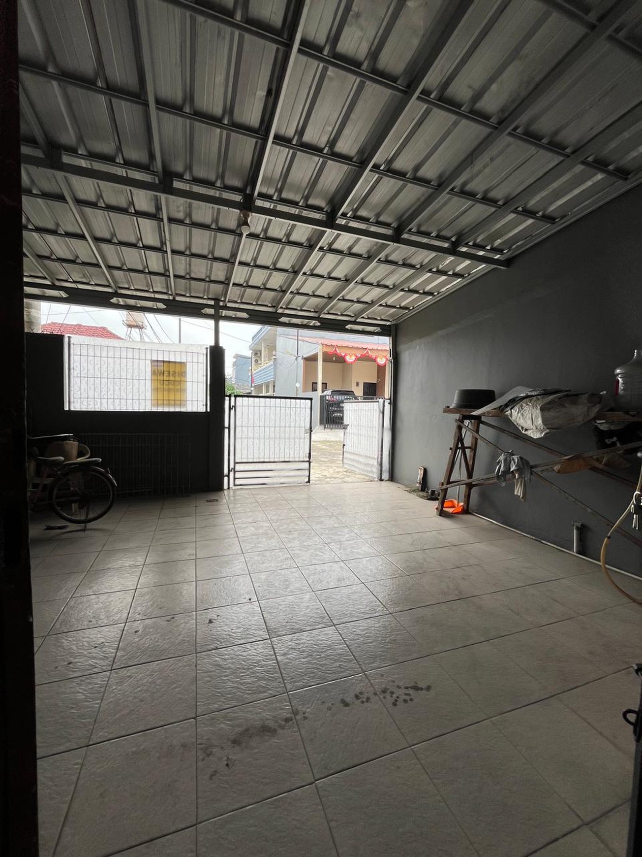 Disewakan rumah di villa tangerang regency 1 - Periuk - Kota Tangerang