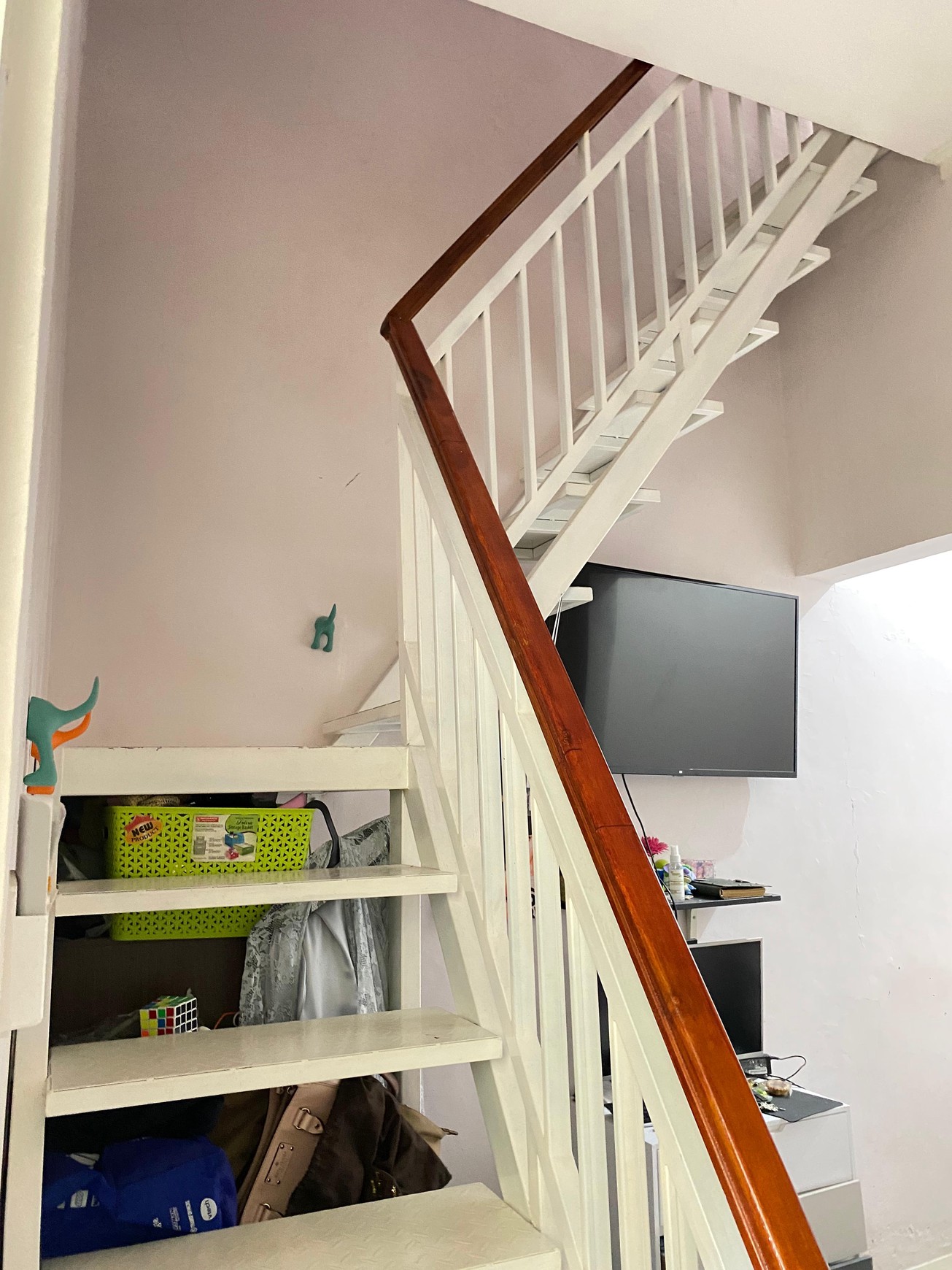 Rumah Minimalis dalam Townhouse Strategis di Cinere dekat ke Mall