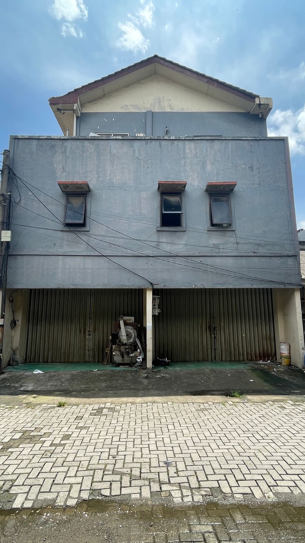 Dijual Ruko Gandeng di JL. Prambanan Raya Perum Karawaci Tangerang