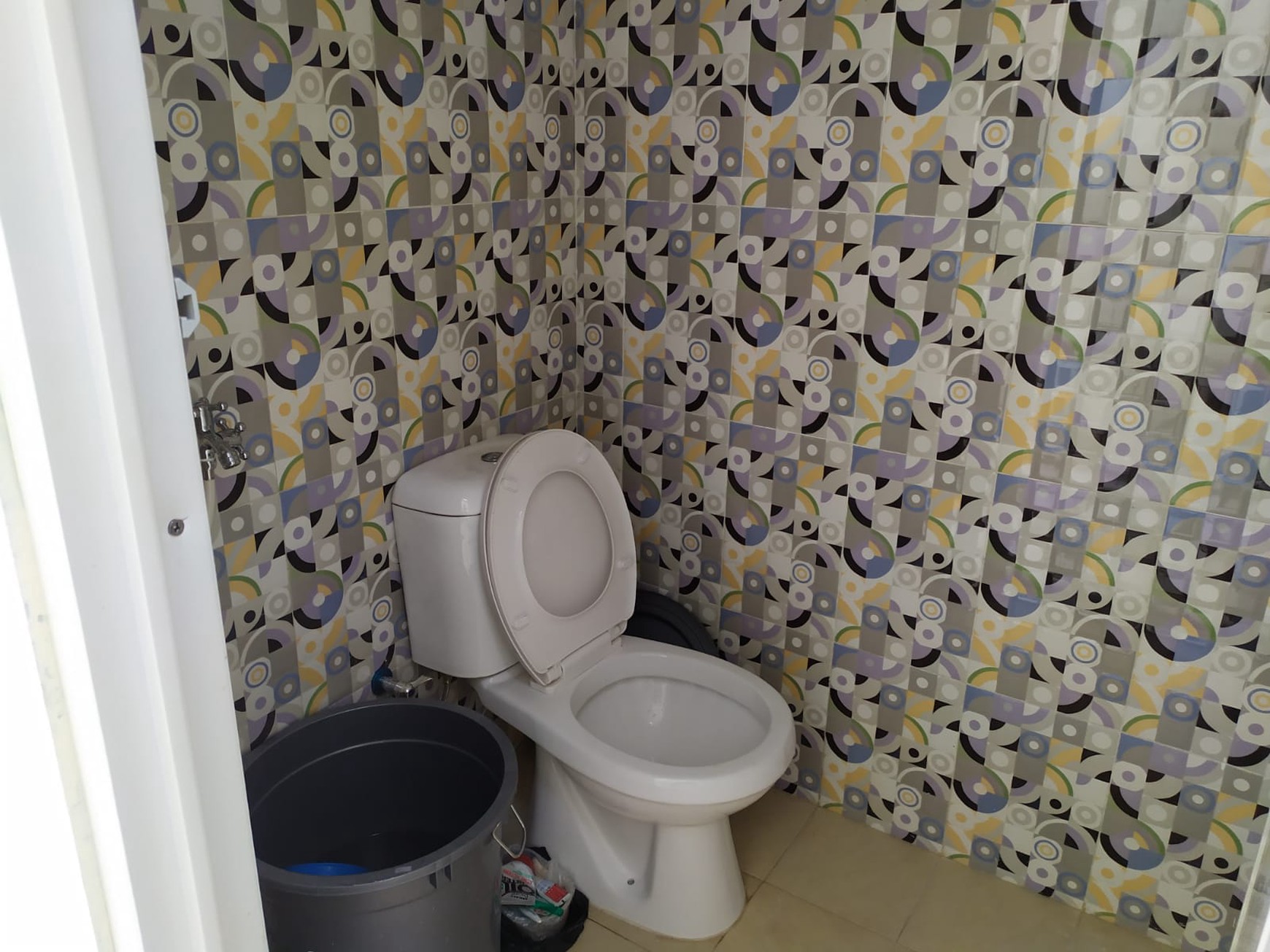 Rumah Siap Huni dan Bisa untuk Usaha di Metland Cileungsi