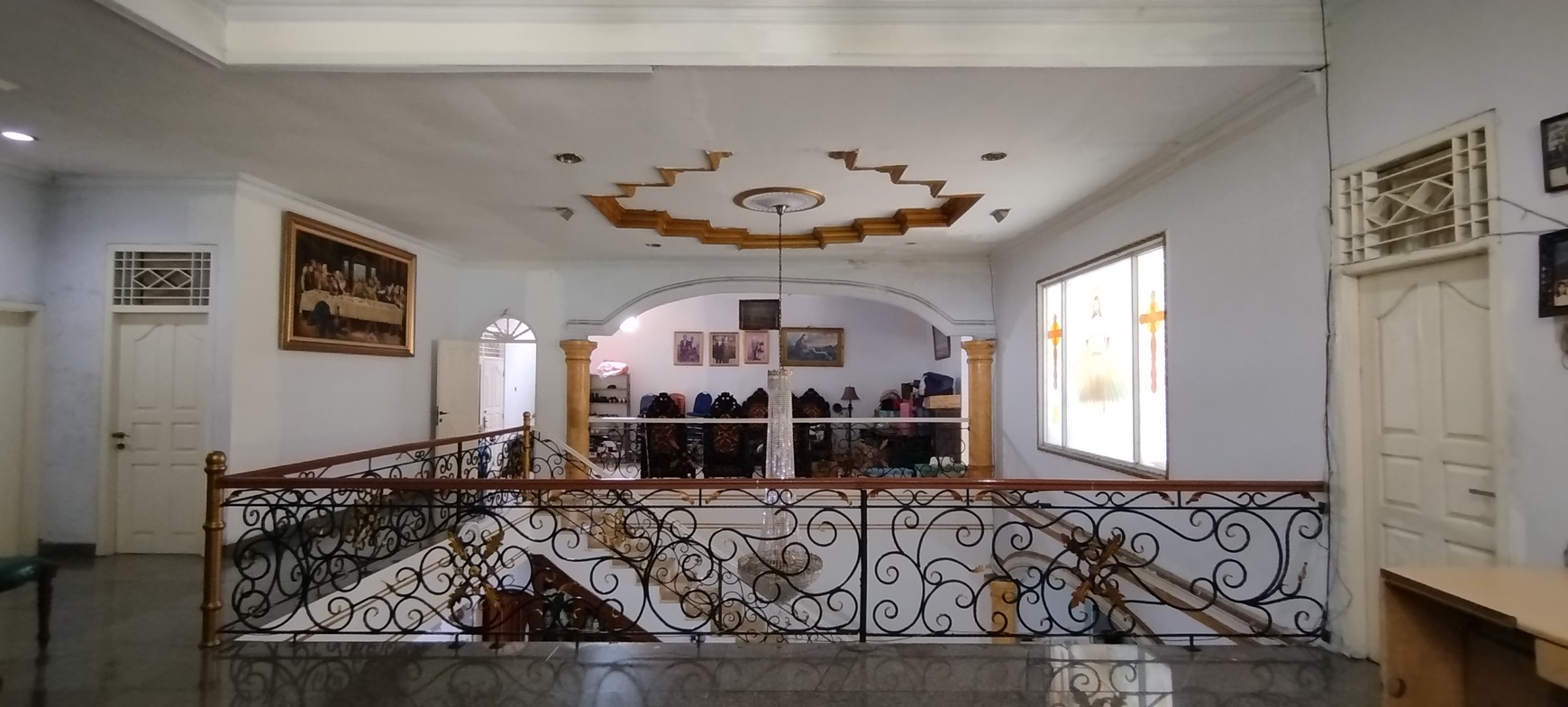 Jual MURAH! Rumah hoek bagus dan siap pakai di Cempaka Putih tengah