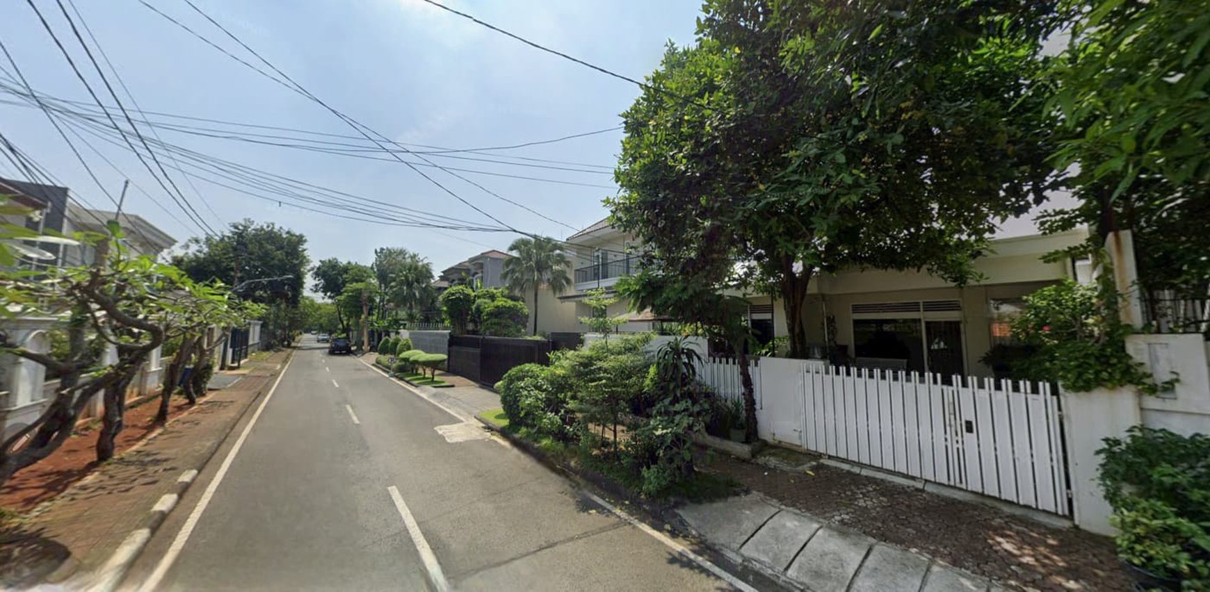 Rumah Bagus Di Jl Purwakarta Menteng Jakarta Pusat