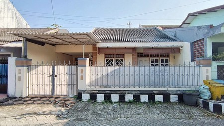 Rumah Dijual di Gunung Anyar | Dekat MERR Rungkut & UPN | 135m&#xb2;