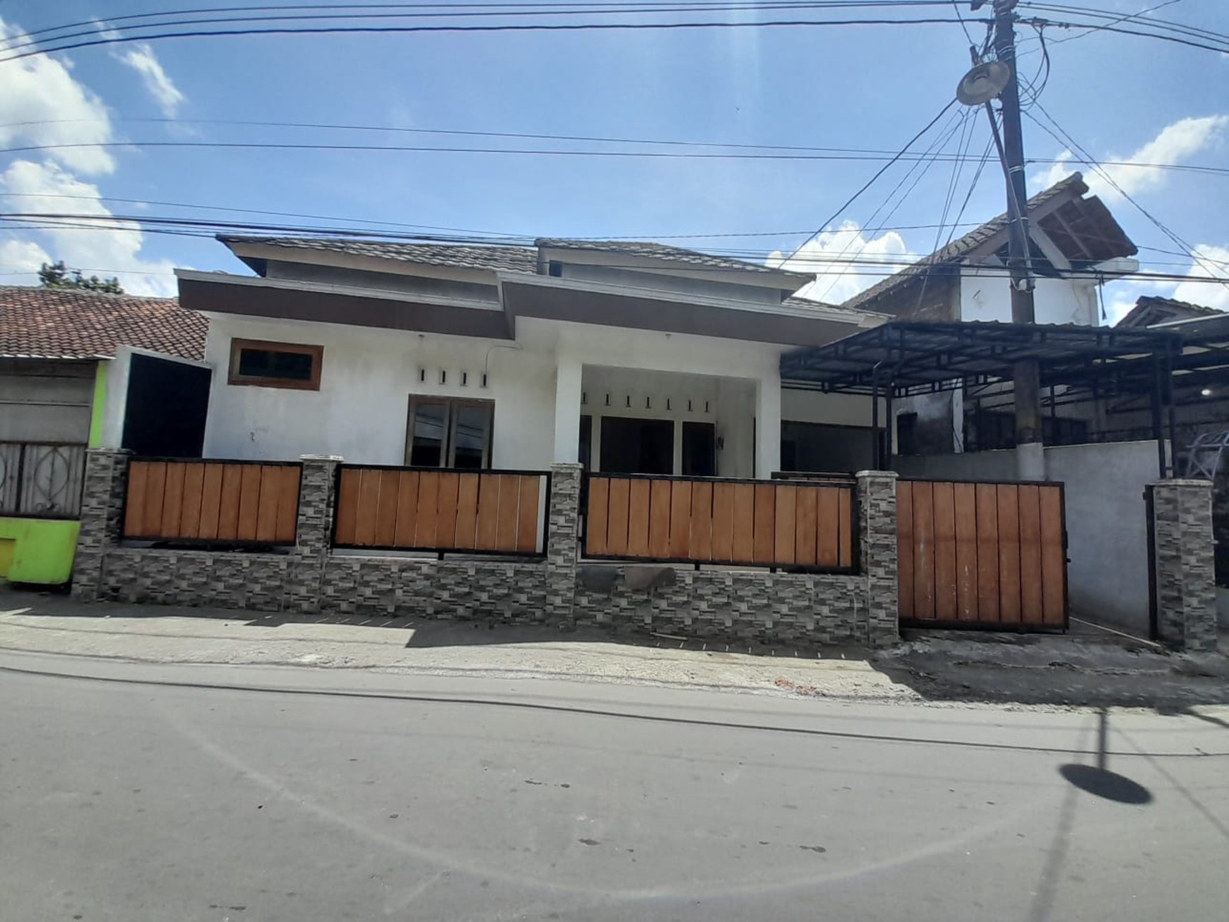 Rumah Tinggal 3 Kamar Tidur Lokasi Strategis di Sendangtirto Berbah Sleman 