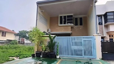 Dijual Rumah Luas & Nyaman di Joglo, Jakarta Barat