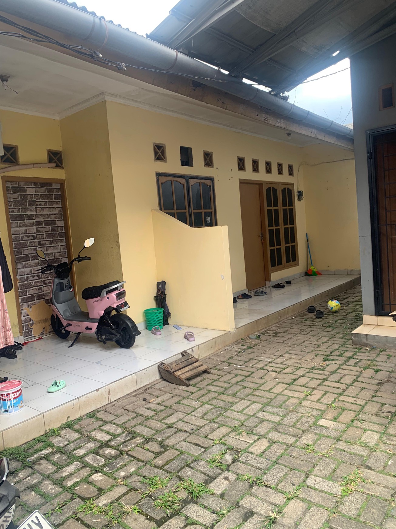 Rumah Hitung Kavling  Jl Melati Moh Kahfi Kebagusan Jakarta Selatan