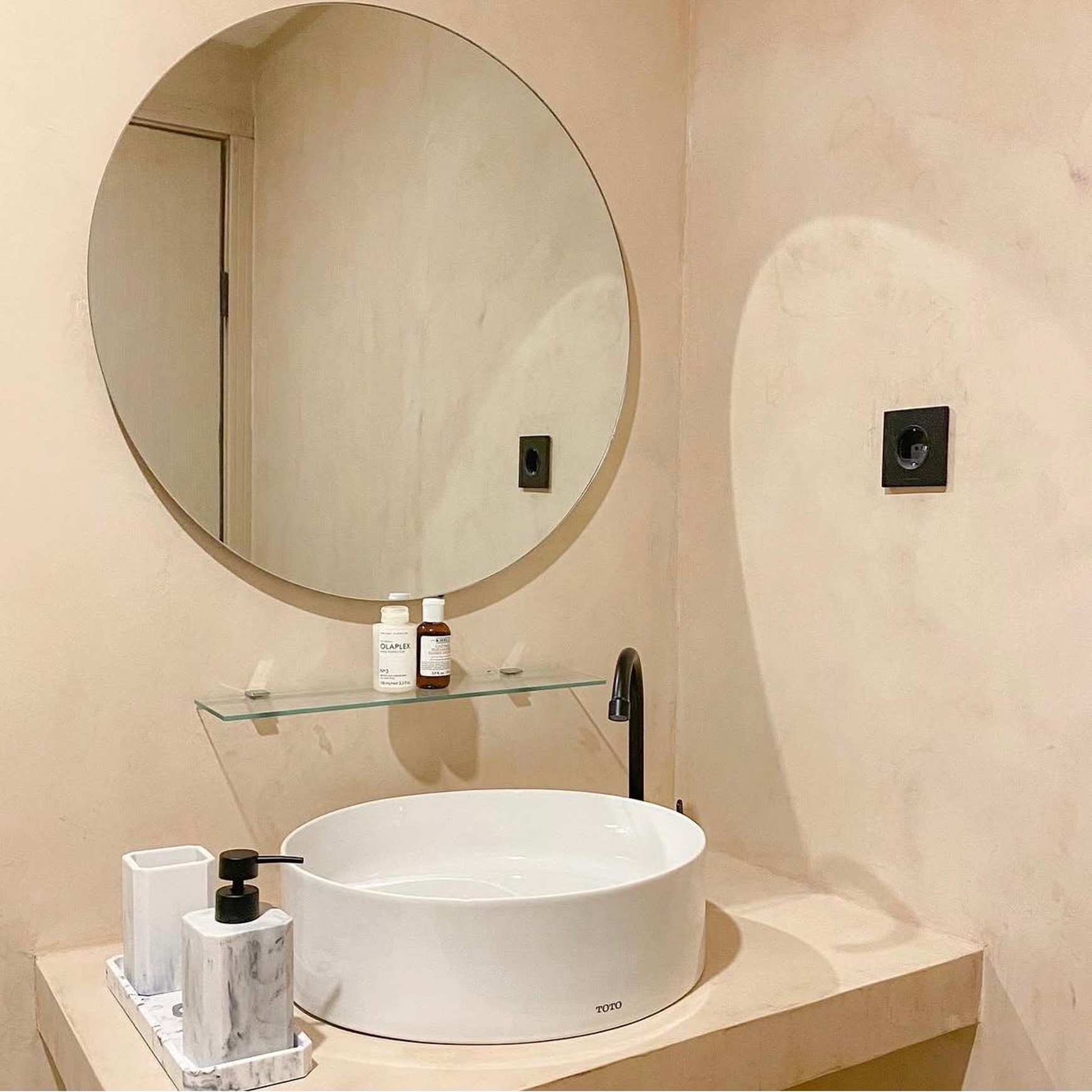 Dijual Apartemen 2+1BR di Permata Senayan - Jakarta Pusat