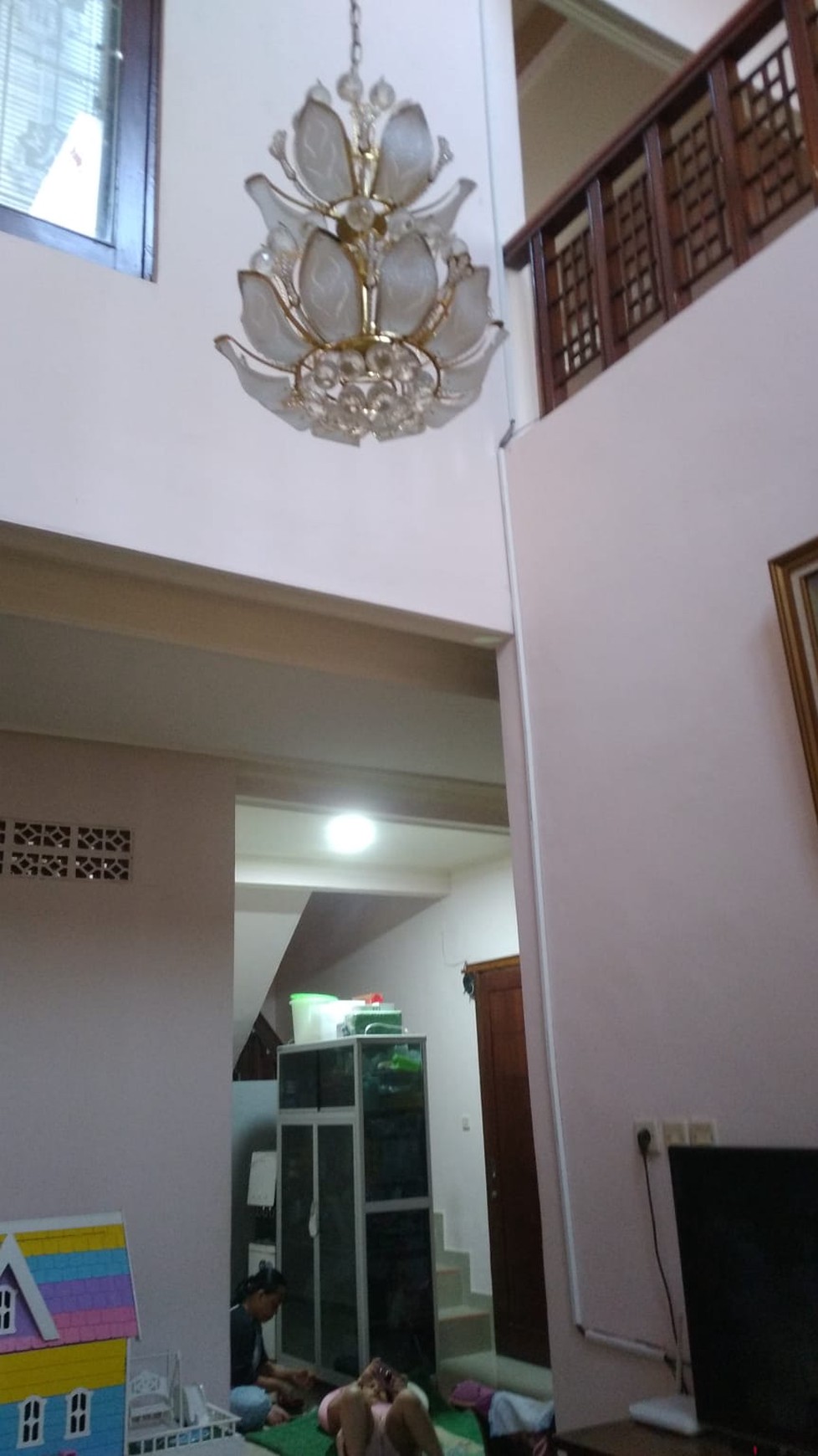 Rumah Bagus Di Jl Kramat Rengas Pondok Ranji Tangerang Selatan