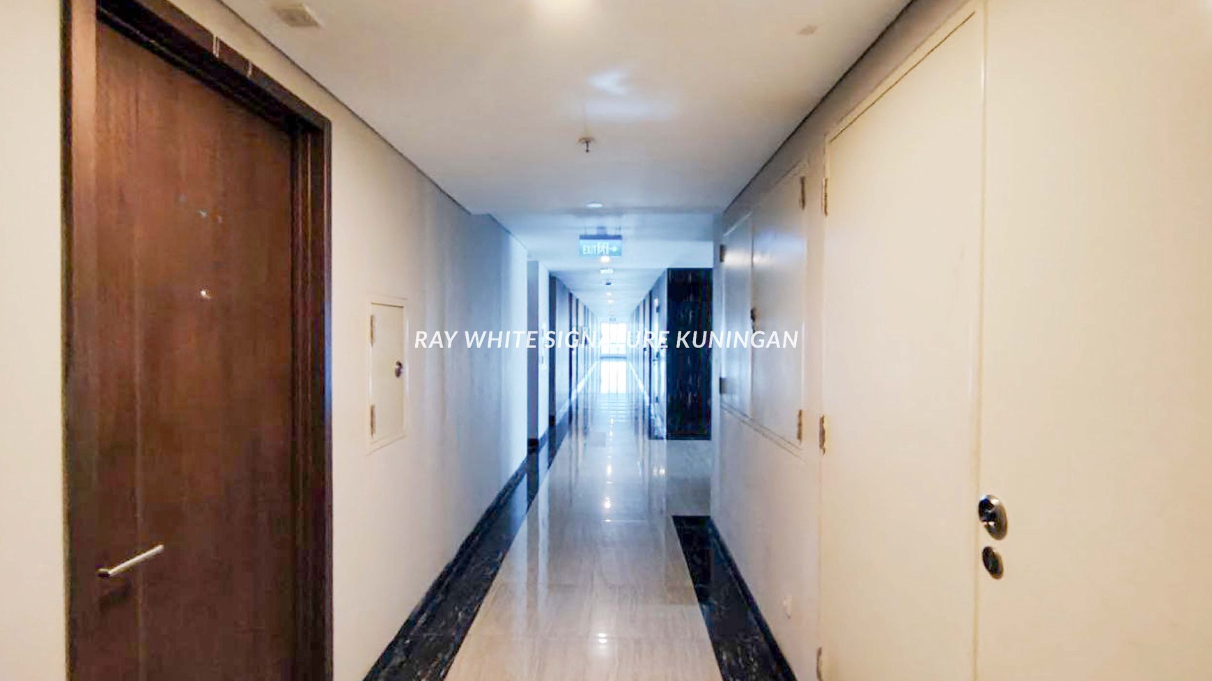 Dijual Apartment Bellevue Place Lantai 8 Lokasi di MT Haryono