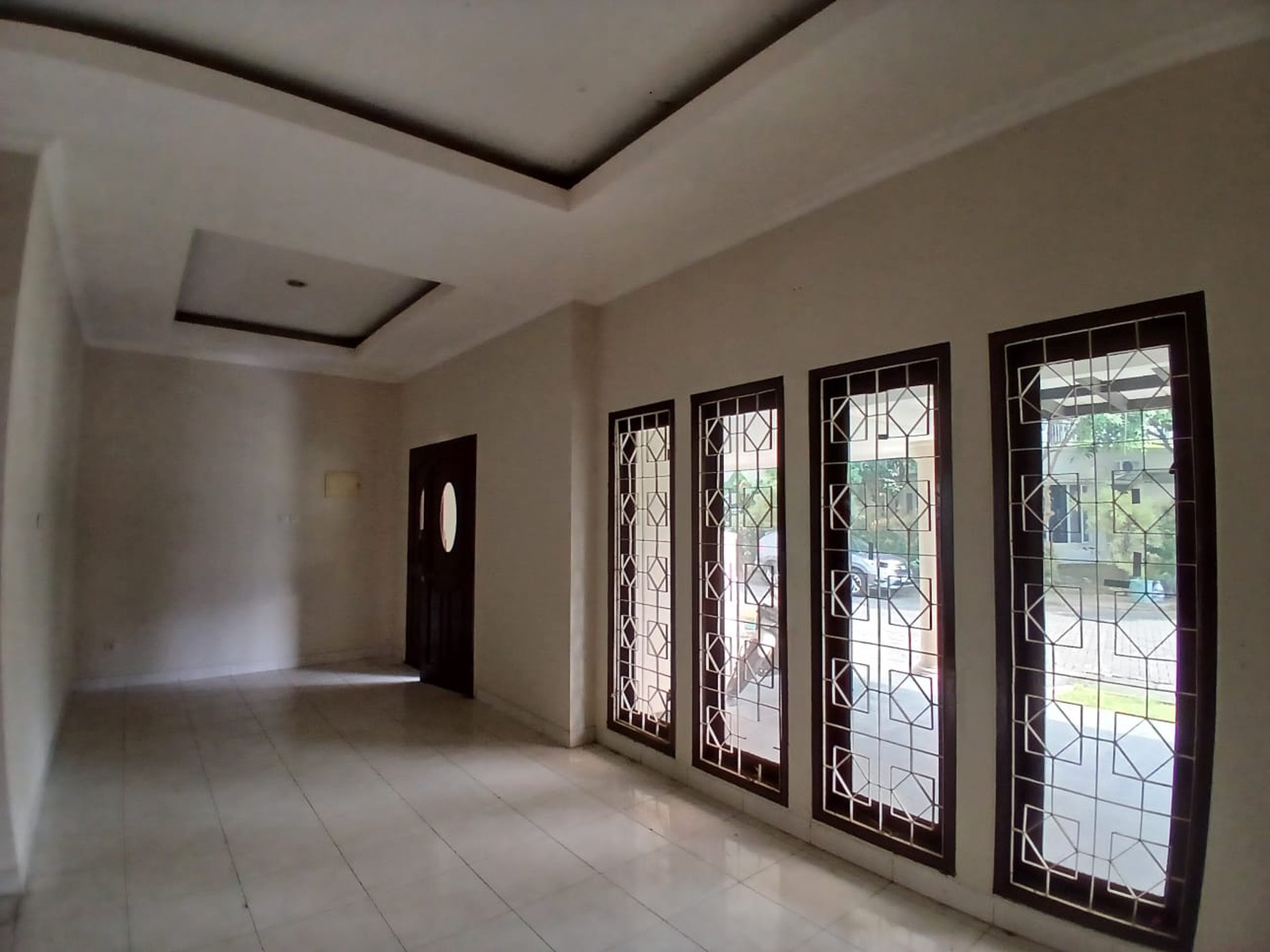Disewakan rumah dalam cluster 4 KT di Graha Hijau Ciputat dengan banyak Fasilitas 