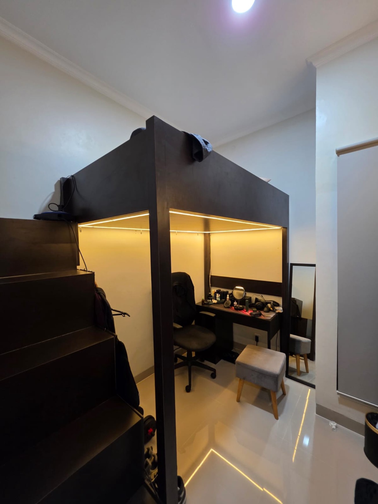 Rumah Minimalis 2 Lantai di Serpong Park BSD Dekat Tol