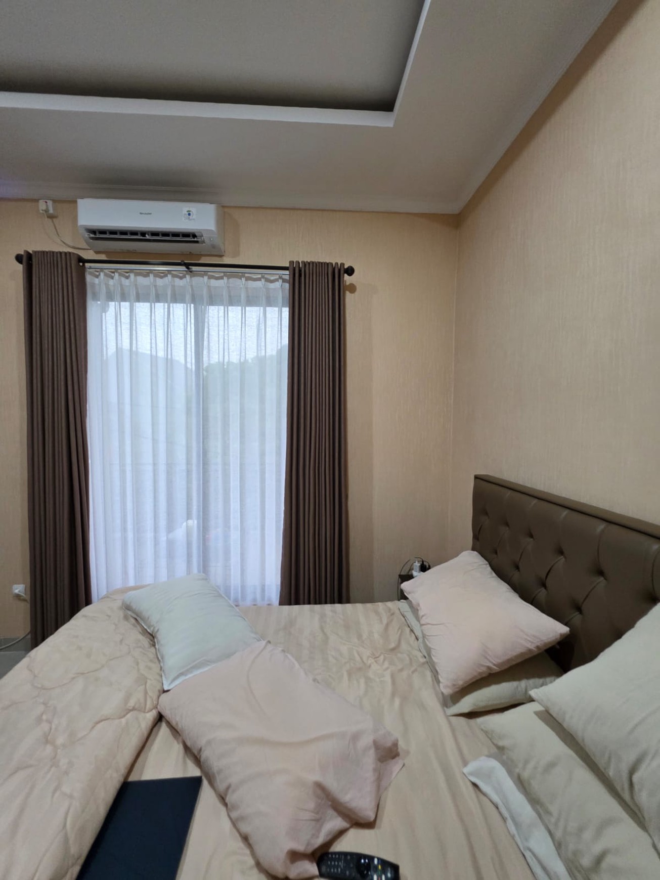 Rumah Minimalis 2 Lantai di Serpong Park BSD Dekat Tol