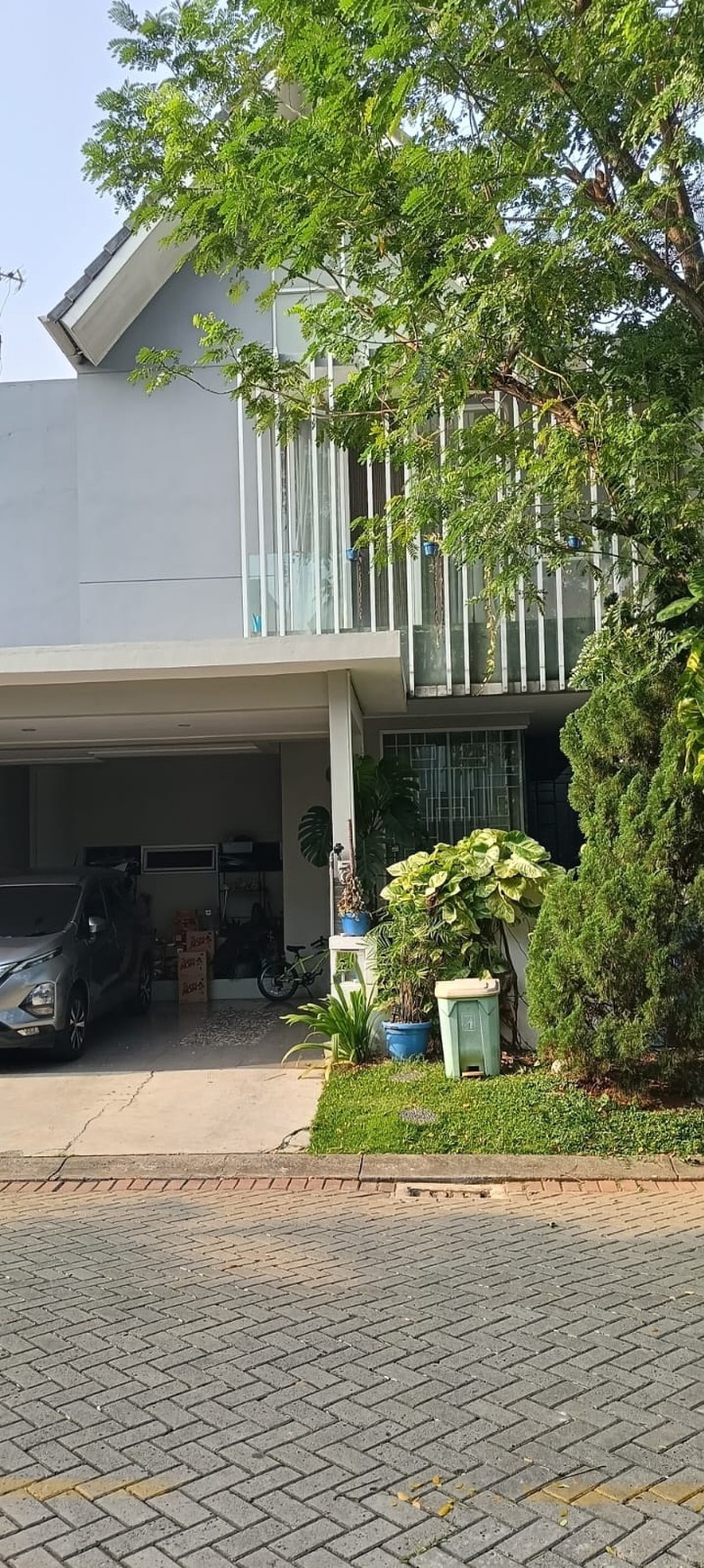 Rumah di Bintaro Sektor 9, 2 Lantai Sudah SHM KT 4+1 KM 3+1.