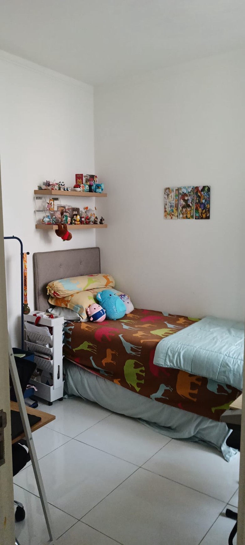 Rumah di Bintaro Sektor 9, 2 Lantai Sudah SHM KT 4+1 KM 3+1.