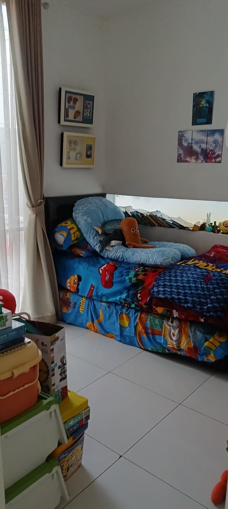 Rumah di Bintaro Sektor 9, 2 Lantai Sudah SHM KT 4+1 KM 3+1.