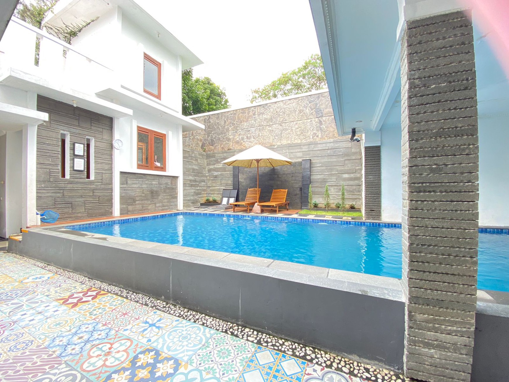 Rumah Villa Dago Pakar Dijual Full Furnished Bandung Jawa Barat