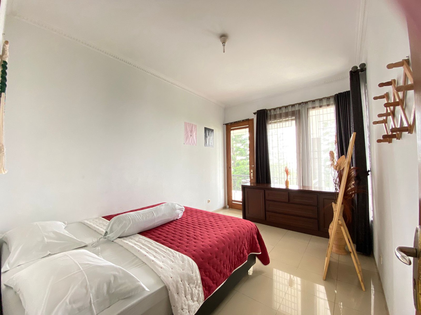 Rumah Villa Dago Pakar Dijual Full Furnished Bandung Jawa Barat
