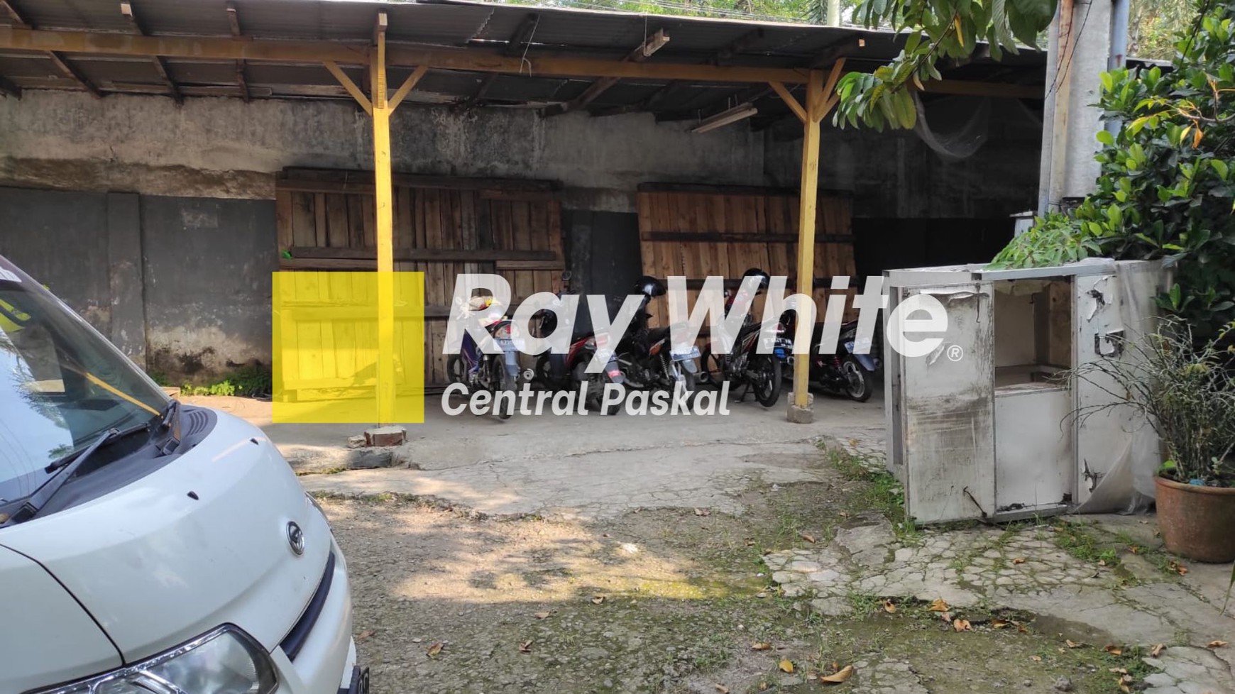 Pabrik di Leuwigajah Cimahi