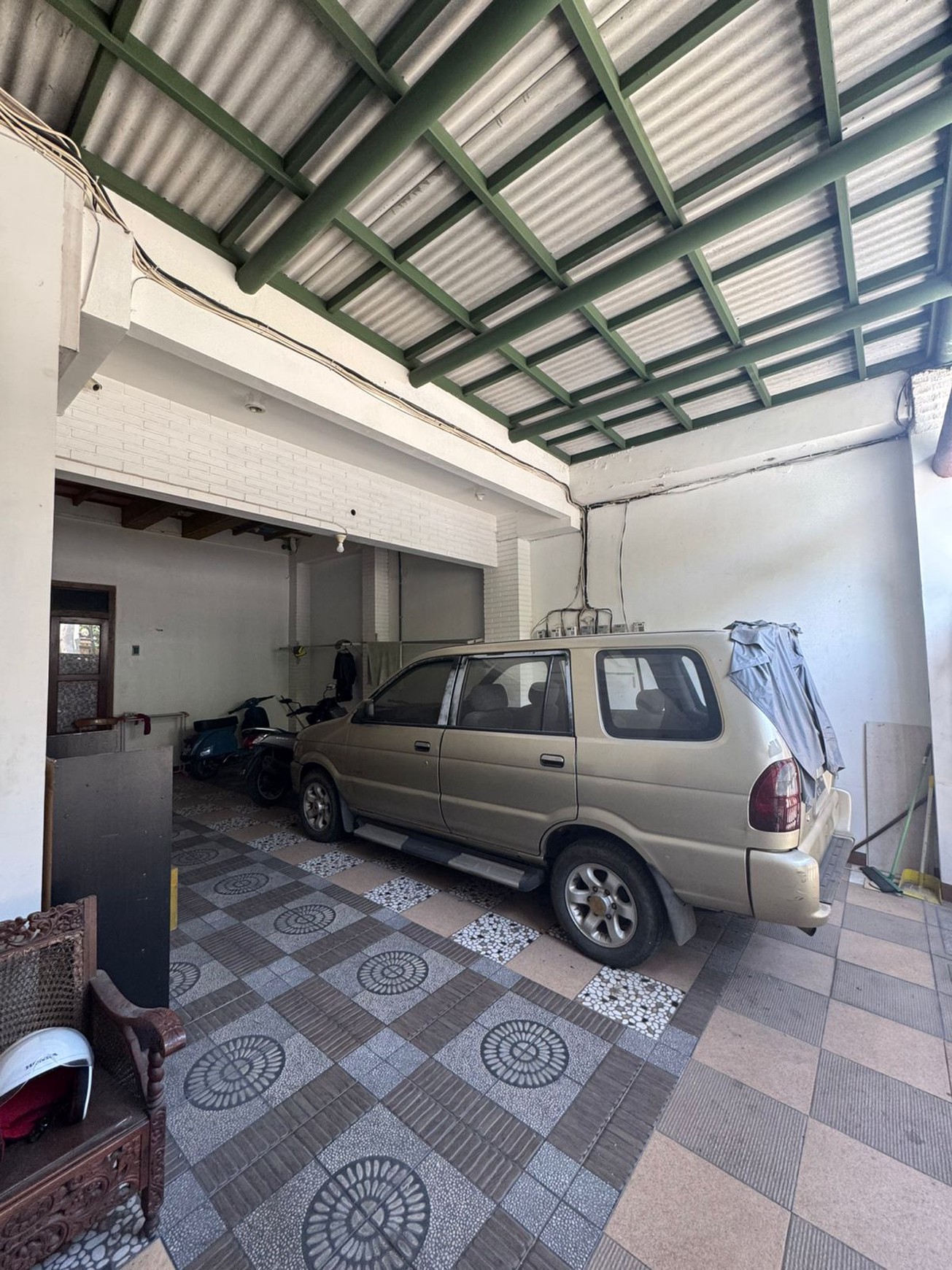 Dijual Rumah Kos - Kostan Dukuh Kupang Surabaya Barat - Aktif Operasional - Surat Hgb
