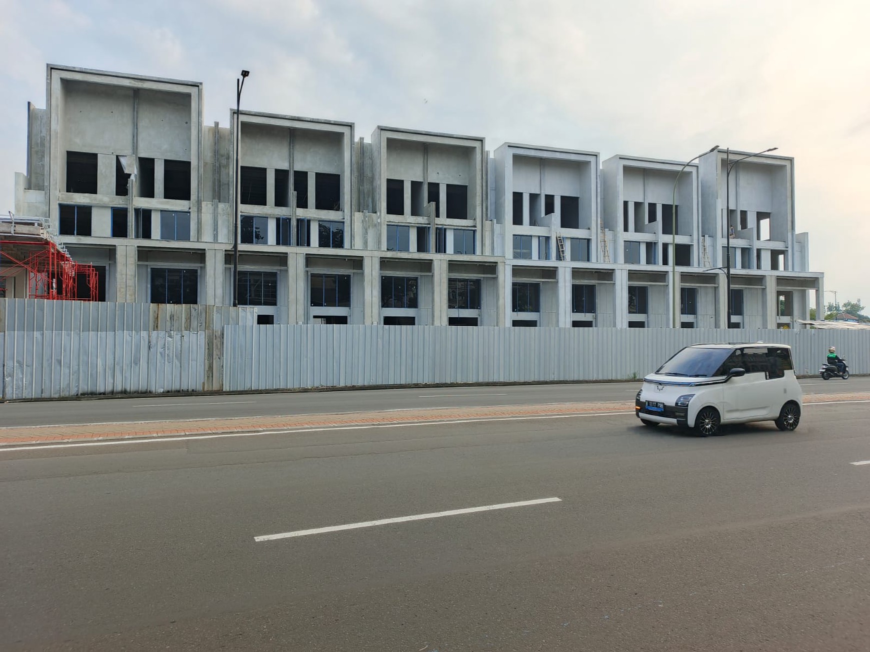 Ruko siap pakai Kawasan Komersial Premium di Gading Serpong 