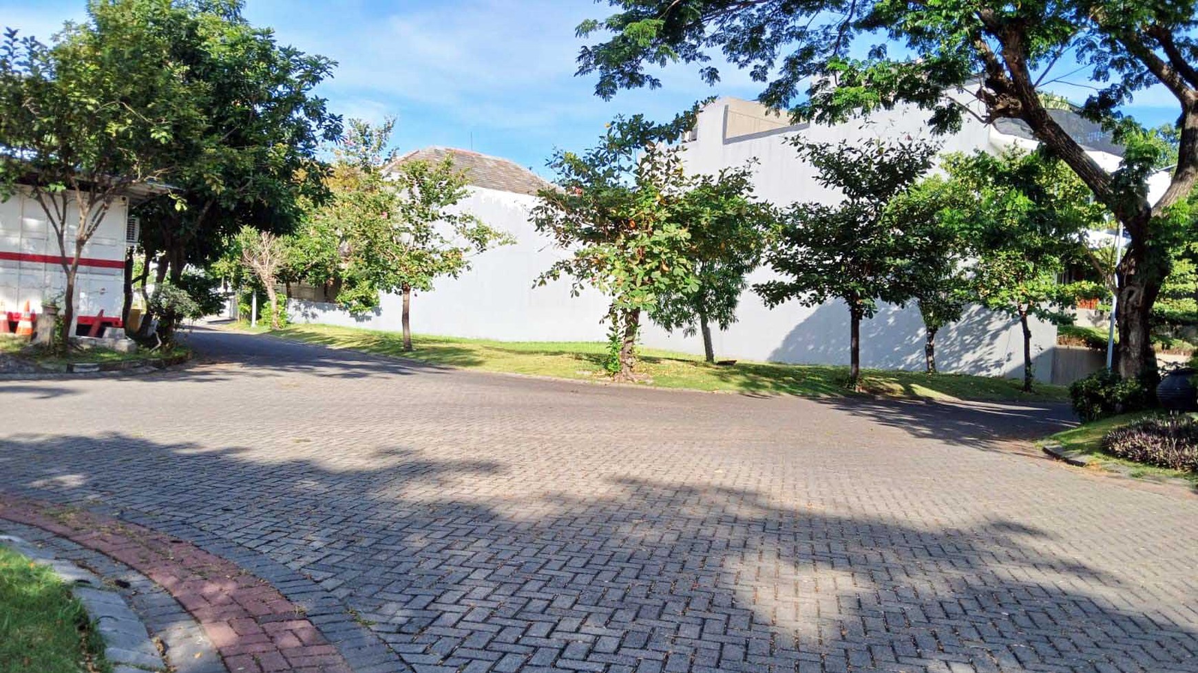 Tanah di Pakuwon City Cluster San Antonio Surabaya Timur, Luas 17 x 20 m2, Pojokan/Hook