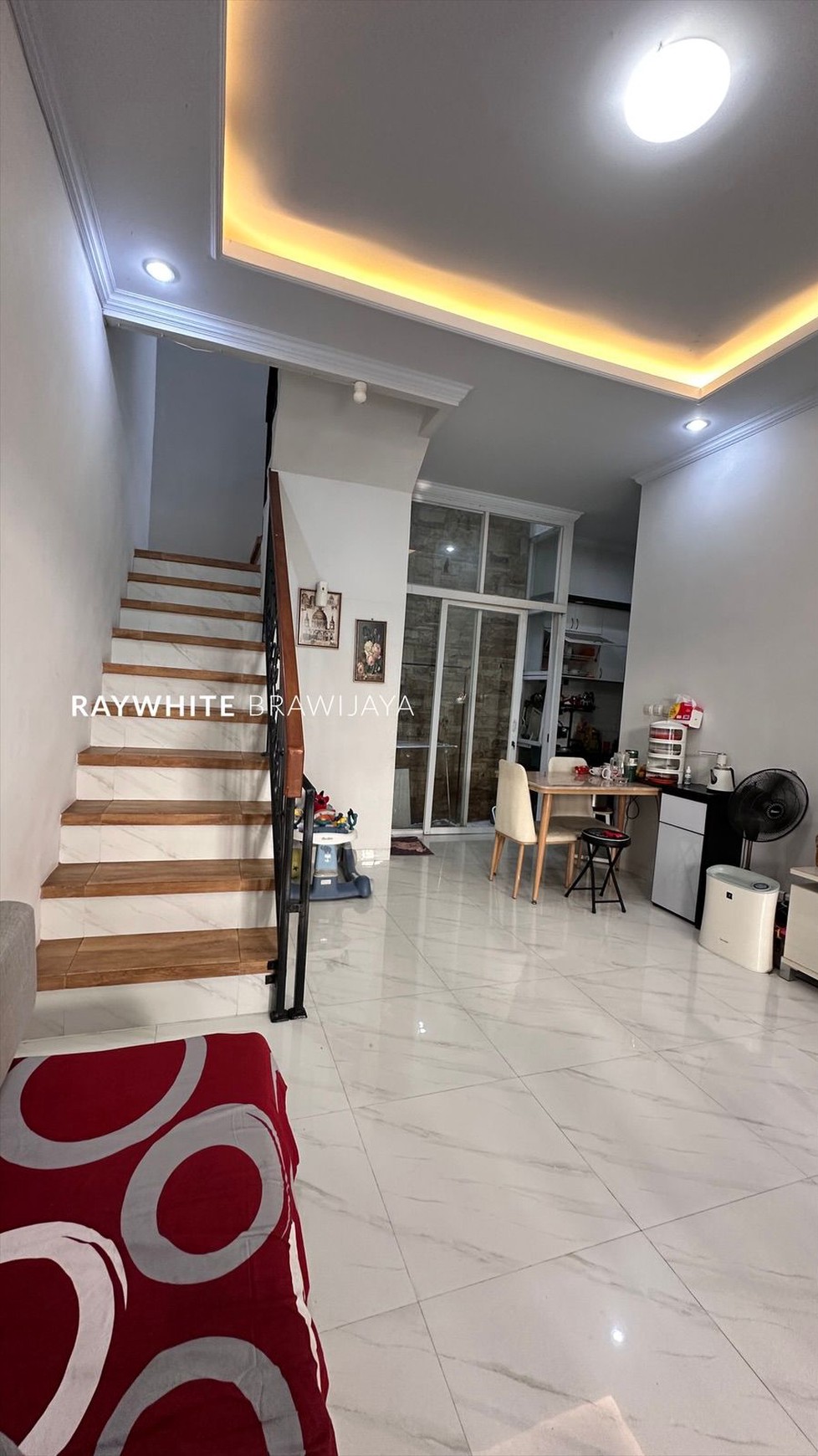 Rumah Dalam Cluster Lingkungan Tenang Area Jagakarsa