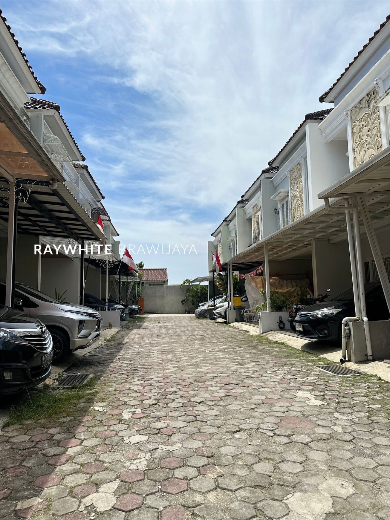 Rumah Dalam Cluster Lingkungan Tenang Area Jagakarsa