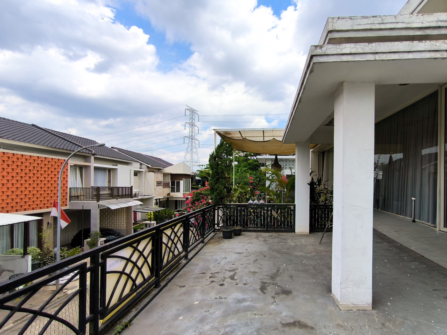 Rumah Bagus,jalan lebar,dalam cluster di Bintaro Jaya 7