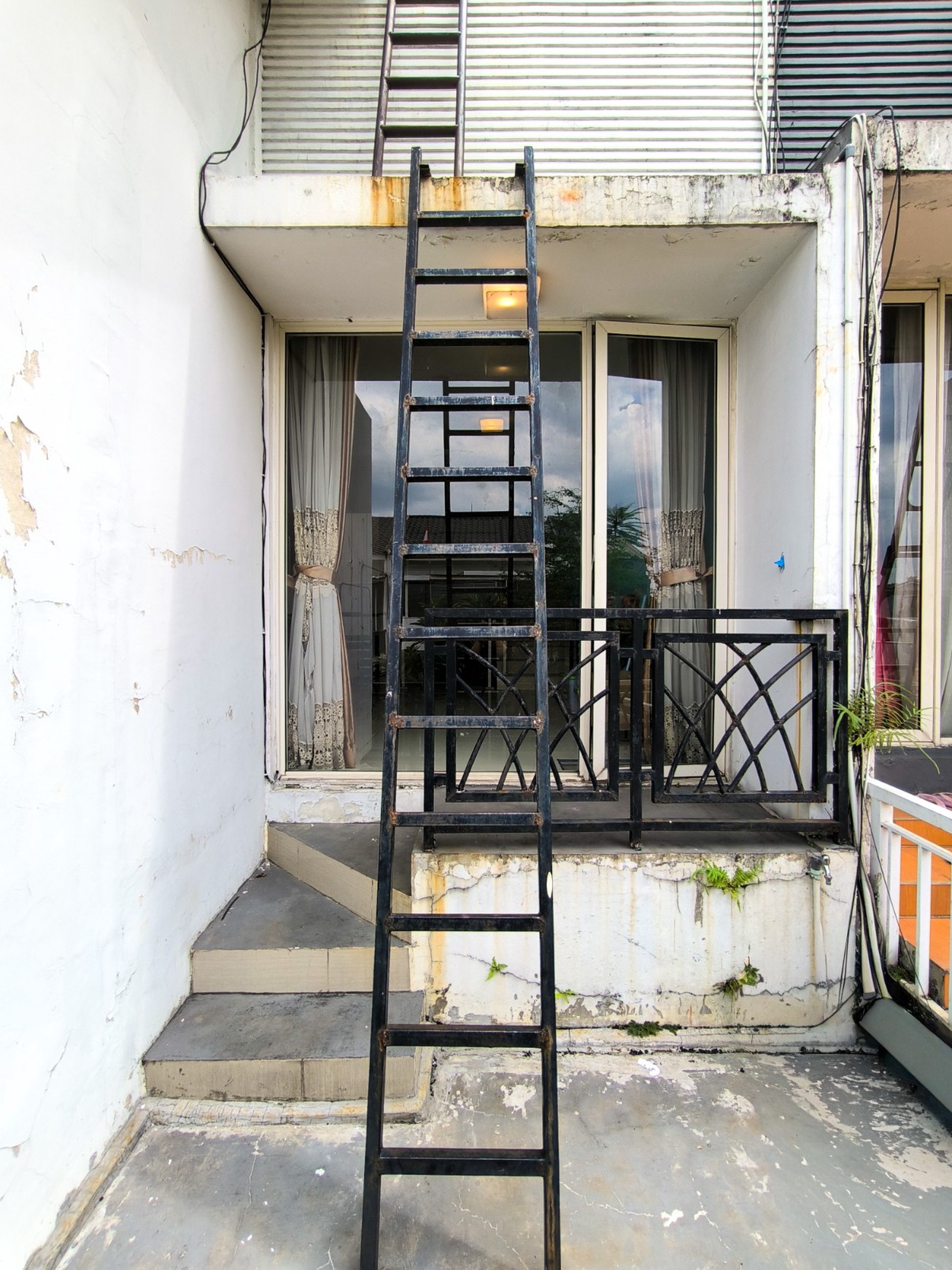 Rumah Bagus,jalan lebar,dalam cluster di Bintaro Jaya 7
