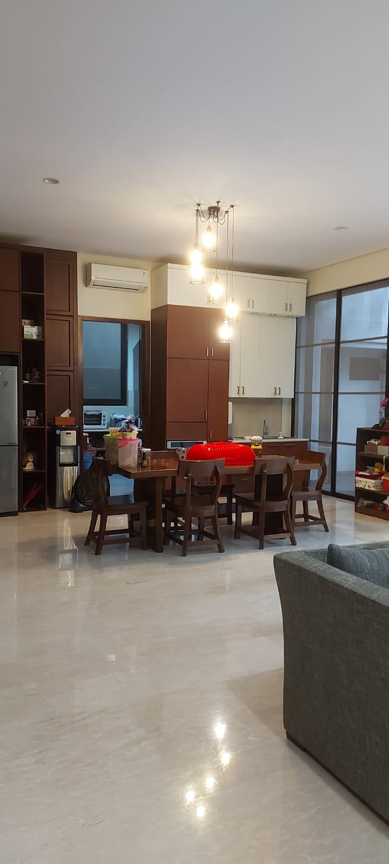 1 562. Jual Rumah Mewah Graha Natura Siap Huni