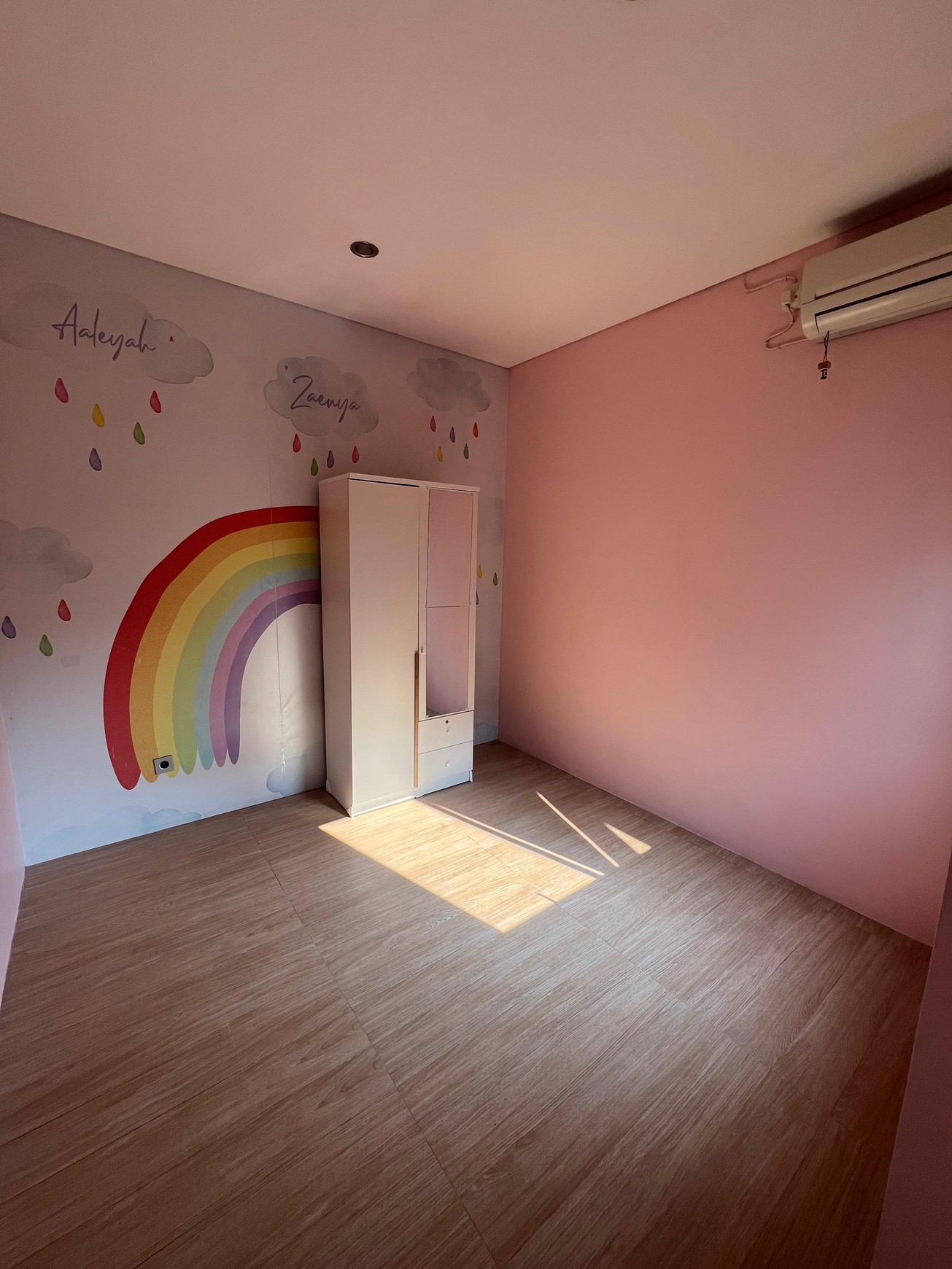 Rumah Bagus, Nyaman dan Brand new, dalam Cluster di Cireunde