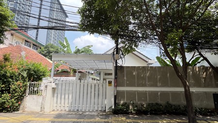 Dijual Rumah baru renovasi area komersial di Jl Jaksa - Kebon Sirih - Jakarta Pusat