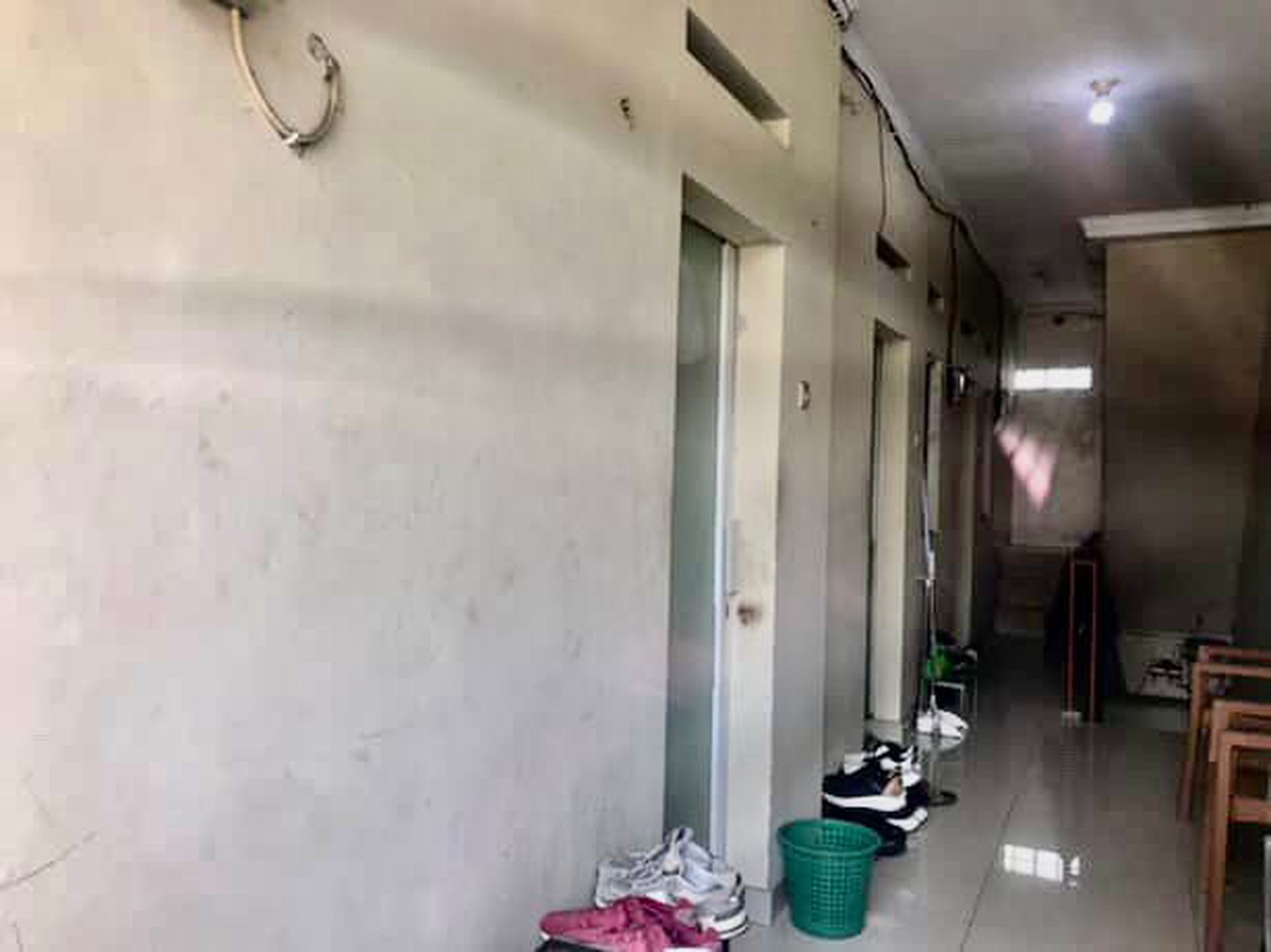 Rumah Kos-kosan Bagus 10 Pintu Full Furnished Strategis, Selangkah Dari Jl. Bang Pitung, Kebun Jeruk