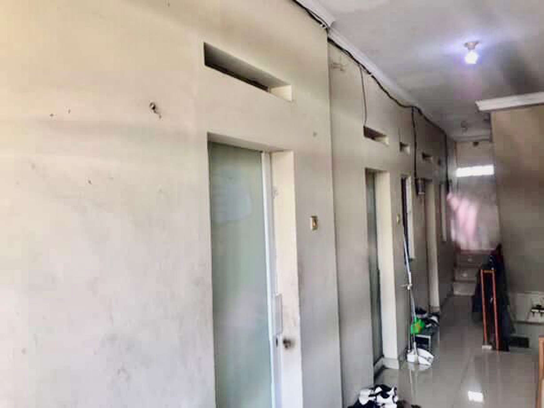 Rumah Kos-kosan Bagus 10 Pintu Full Furnished Strategis, Selangkah Dari Jl. Bang Pitung, Kebun Jeruk
