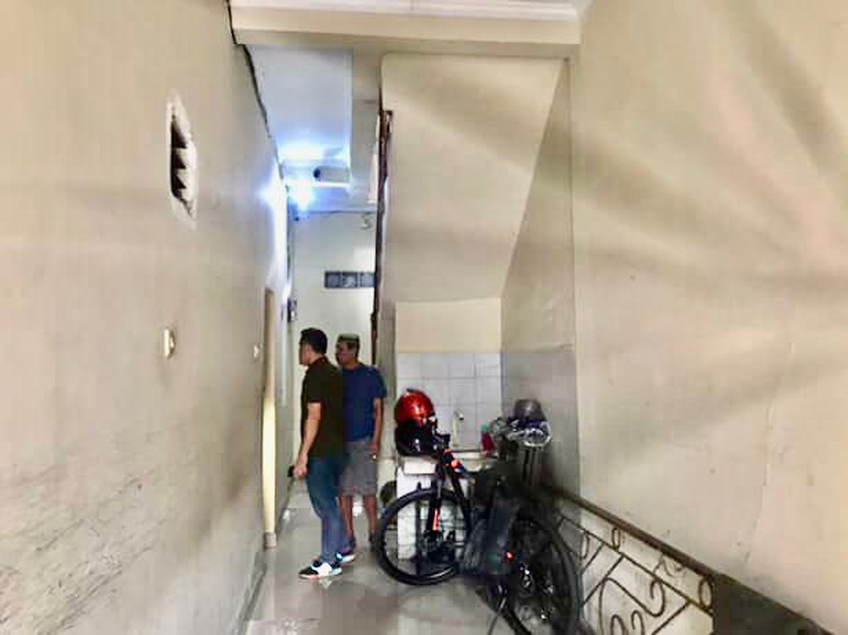 Rumah Kos-kosan Bagus 10 Pintu Full Furnished Strategis, Selangkah Dari Jl. Bang Pitung, Kebun Jeruk
